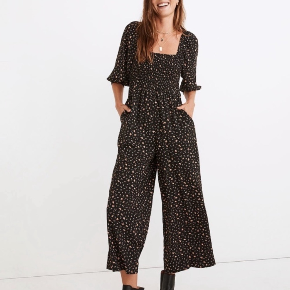 Madewell Lucie Elbow-sleeve Smocked Wide-leg Jumpsuit in Stem Scatter